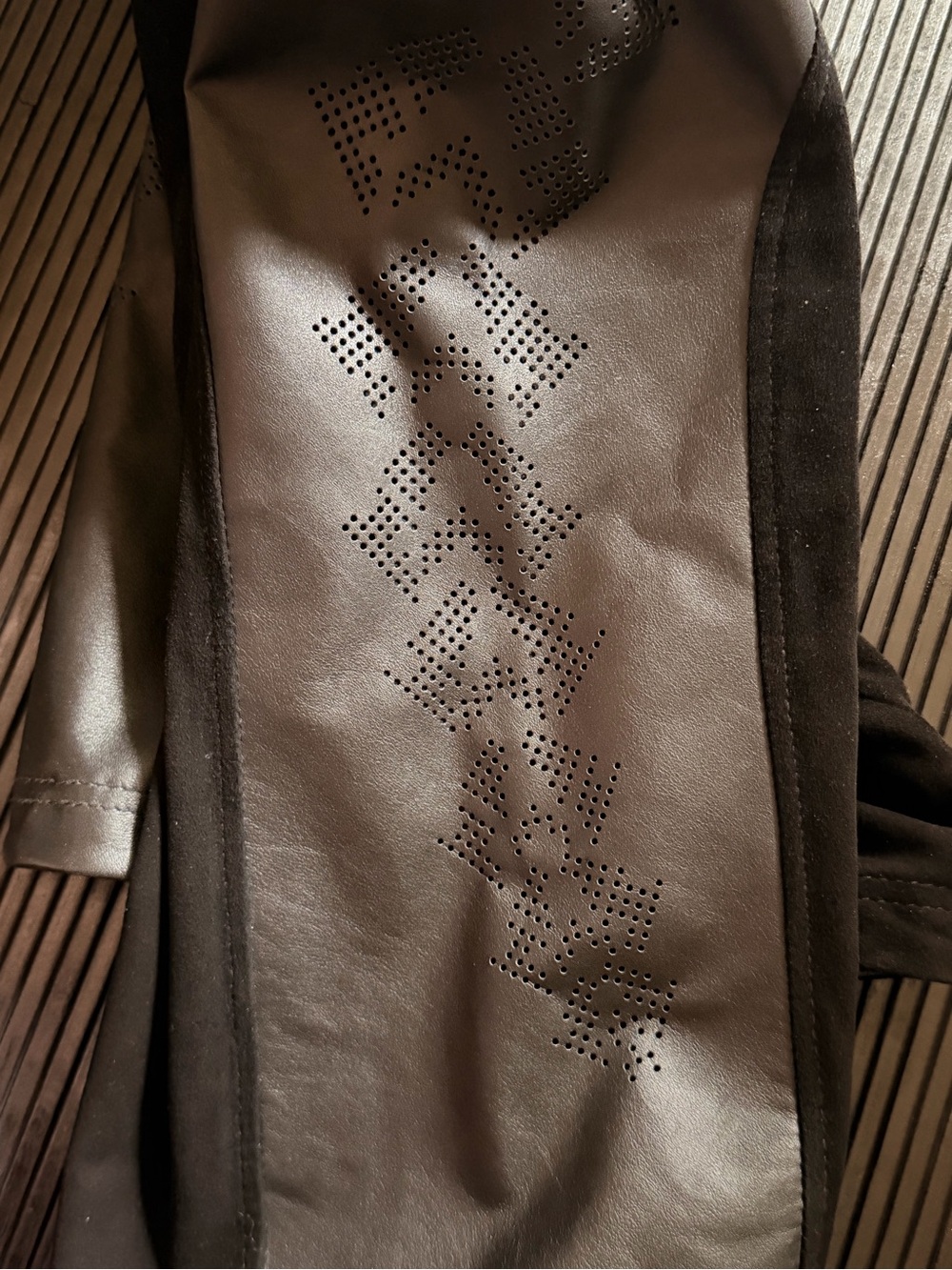Alexander Wang Black Two-Tone Athletic Shorts - Picture 7 of 7